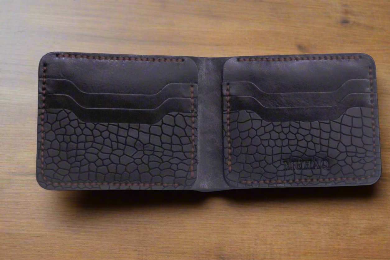 Deneb - Handmade Shine Pull-up Leather Wallet - Black 3