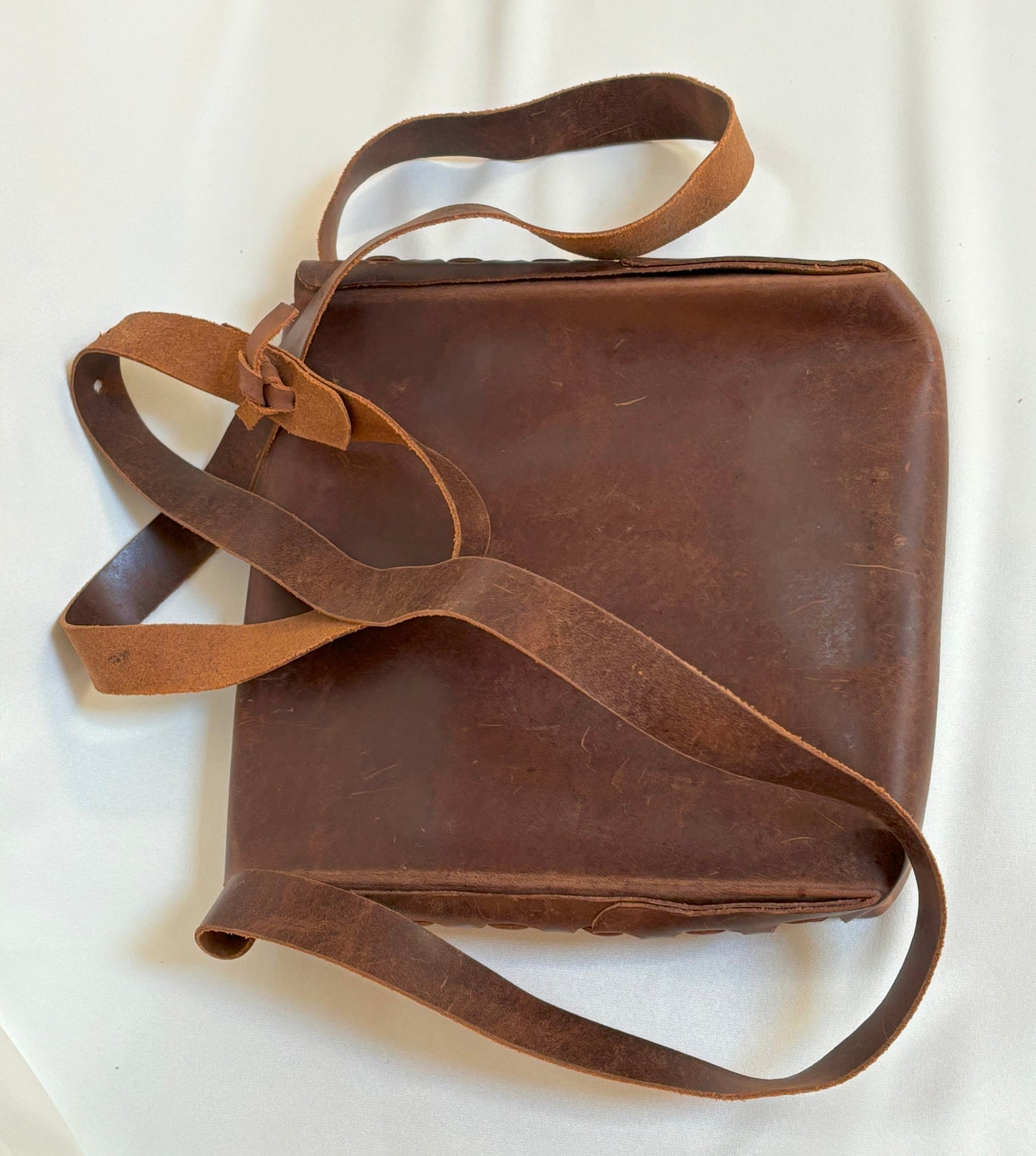 Norma – Handmade Pure Leather Stitch less Shoulder Bag